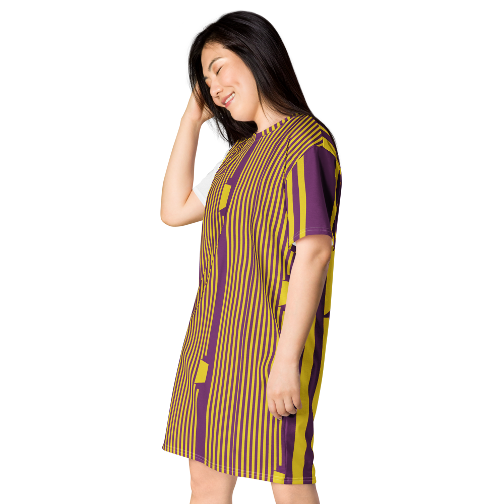 Women's dress-shirt with an abstract geometric pattern and modern urban style.