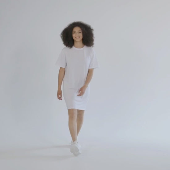 Vestido T-Shirt Cacilheiro com ilustração original da barafusta – vista tecido