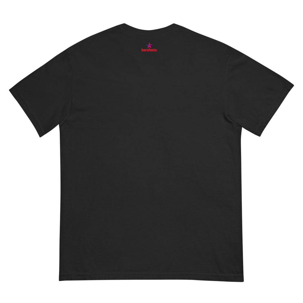 T-shirt with original illustration from the Barafusta brand, ideal for summer looks and independent artistic style.
