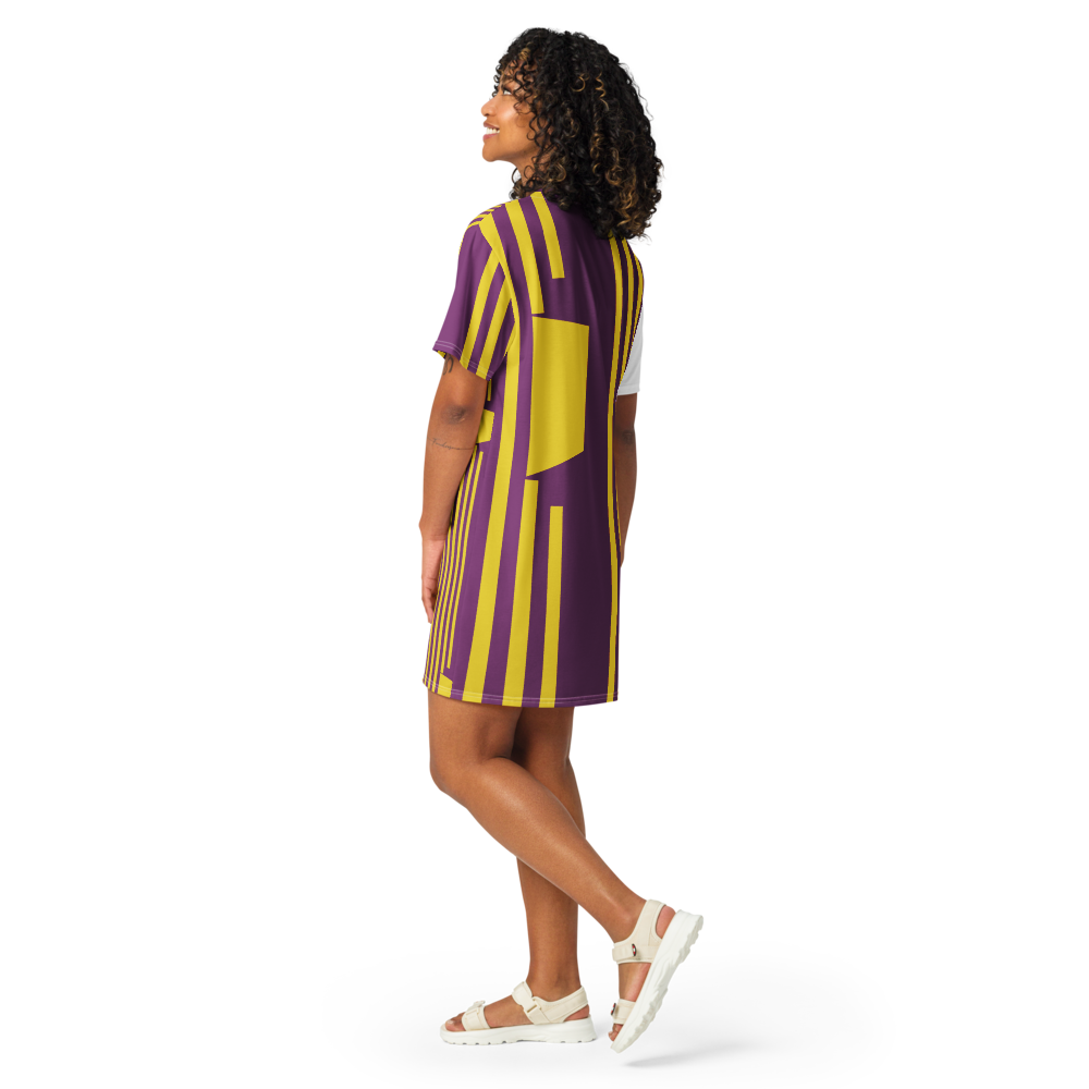 Women's dress-shirt with an abstract geometric pattern and modern urban style.